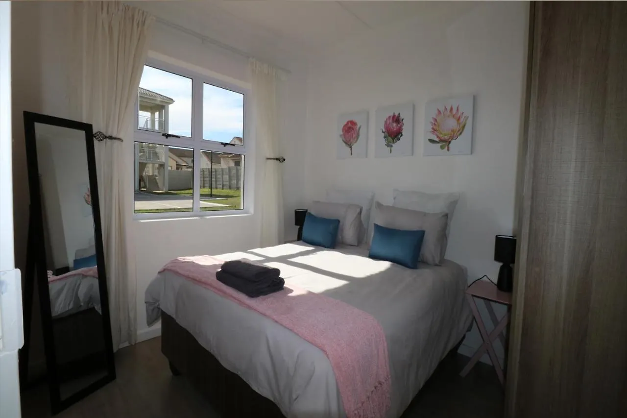 Coral Sands Apartment Muizenberg